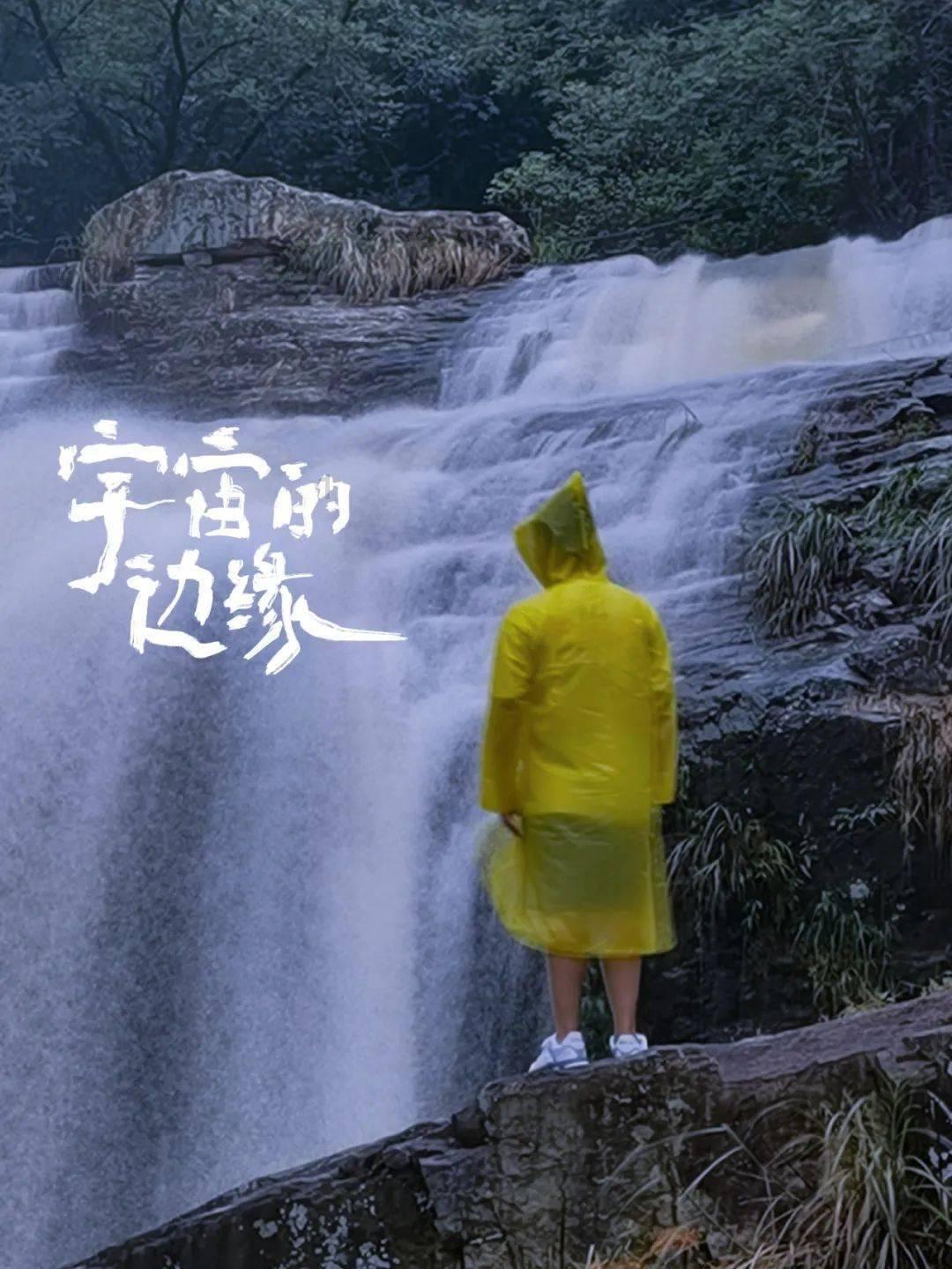 透明拼接屏生产商:如何选择合格供应商